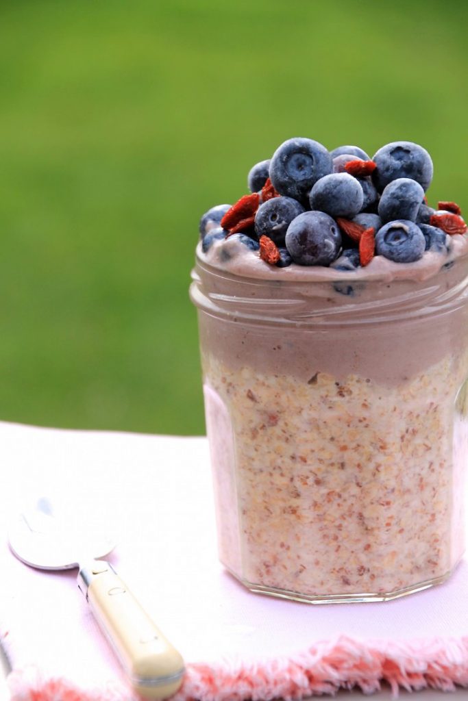 Overnight Oats with a BlueberryCashew Cream Naturally Sassy
